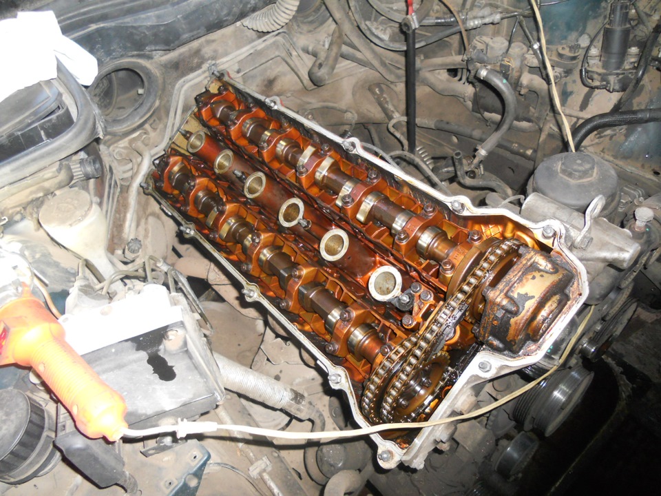 Распредвалы м52 б28ту. Мотор м52 б28 ту. 102924 двигатель. Мотор м 52 в сборе по детально. M52.