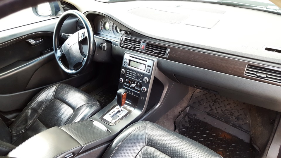 Volvo S80 3.2 AWD (полный привод)