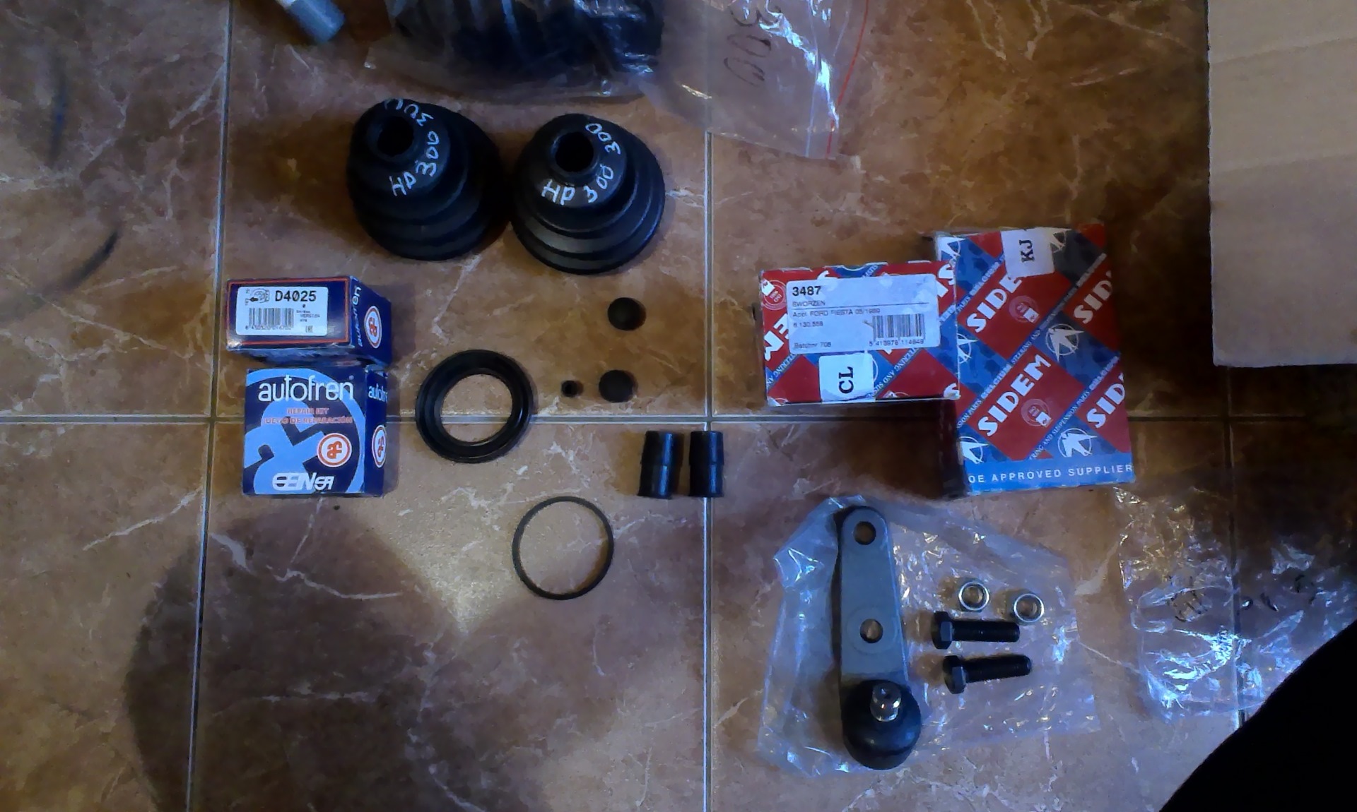 Приехали ништяки )) — Ford Fiesta (Mk II), 1,6 л, 1986 года | запчасти ...