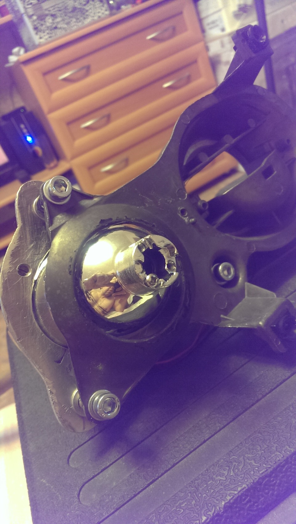 изпользовал для крепления болты под шестигранник — Great Wall Safe