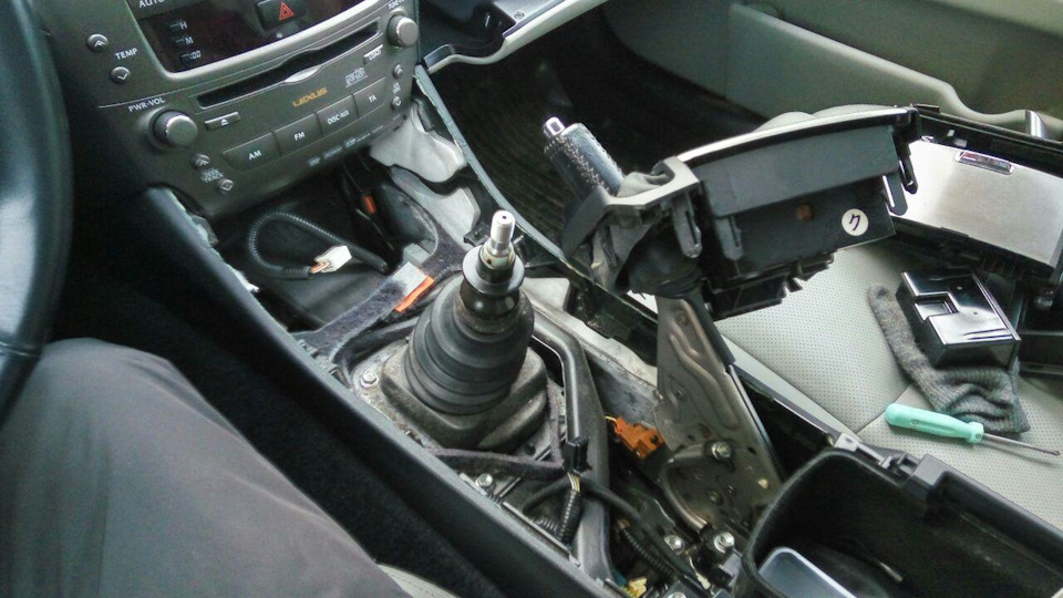 Замена тача — Lexus IS II, 2,2 л, 2007 года | своими руками | DRIVE2