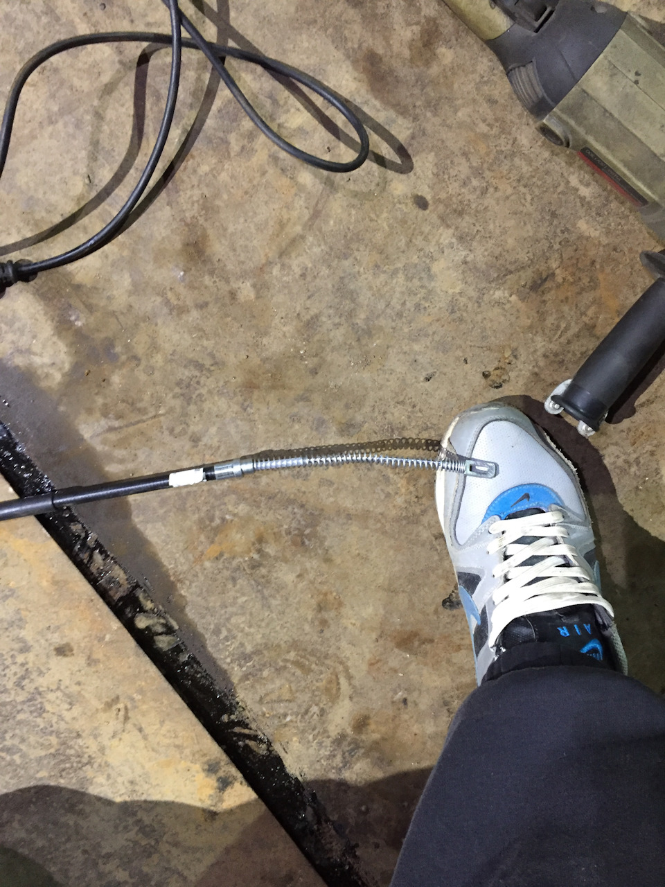 Порвался трос КПП — Mitsubishi Eclipse (3G), 2,4 л, 2001 года ...