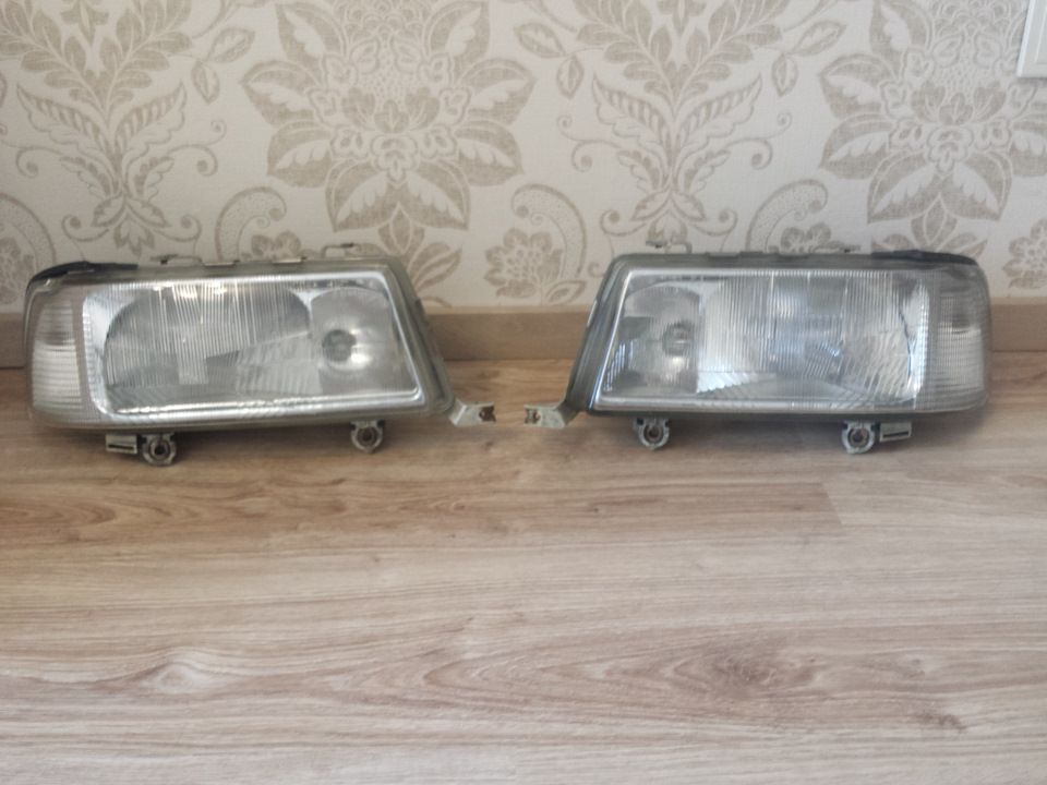 Моноблоки. Ребят, как поворотники подключить? — Audi 80 (B4), 1,6 л ...