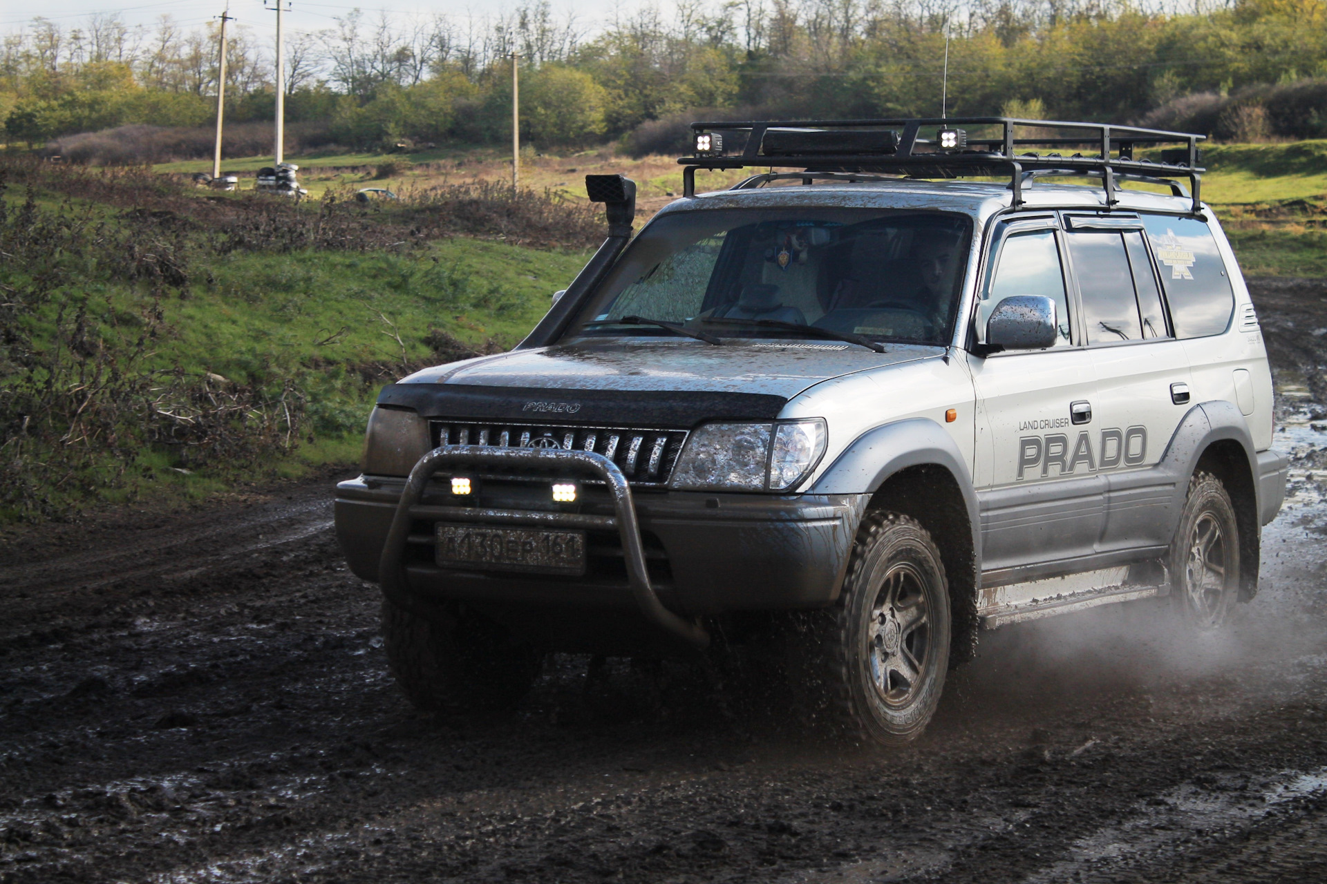 Ленд крузер 90. Toyota Land Cruiser Prado 90 Offroad. Toyota Land Cruiser Prado 95 Offroad. Тойота Прадо 90 оффроуд. Тойота Лэнд Крузер Прадо 90 оффроад.