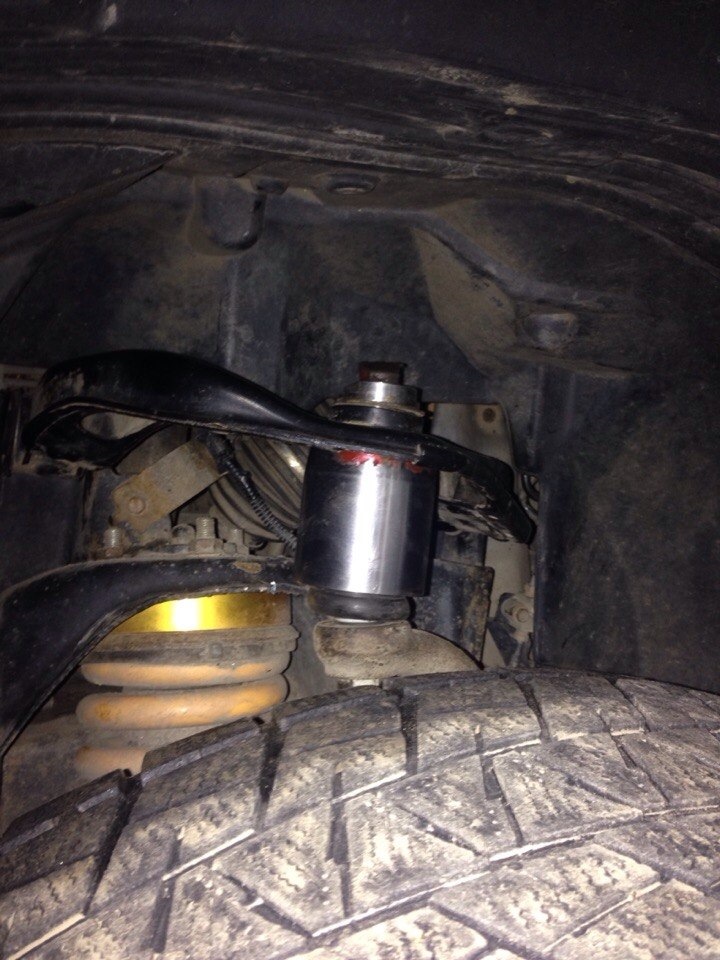 Восстановление хода передней подвески на отбой (проставки шаровых опор ...