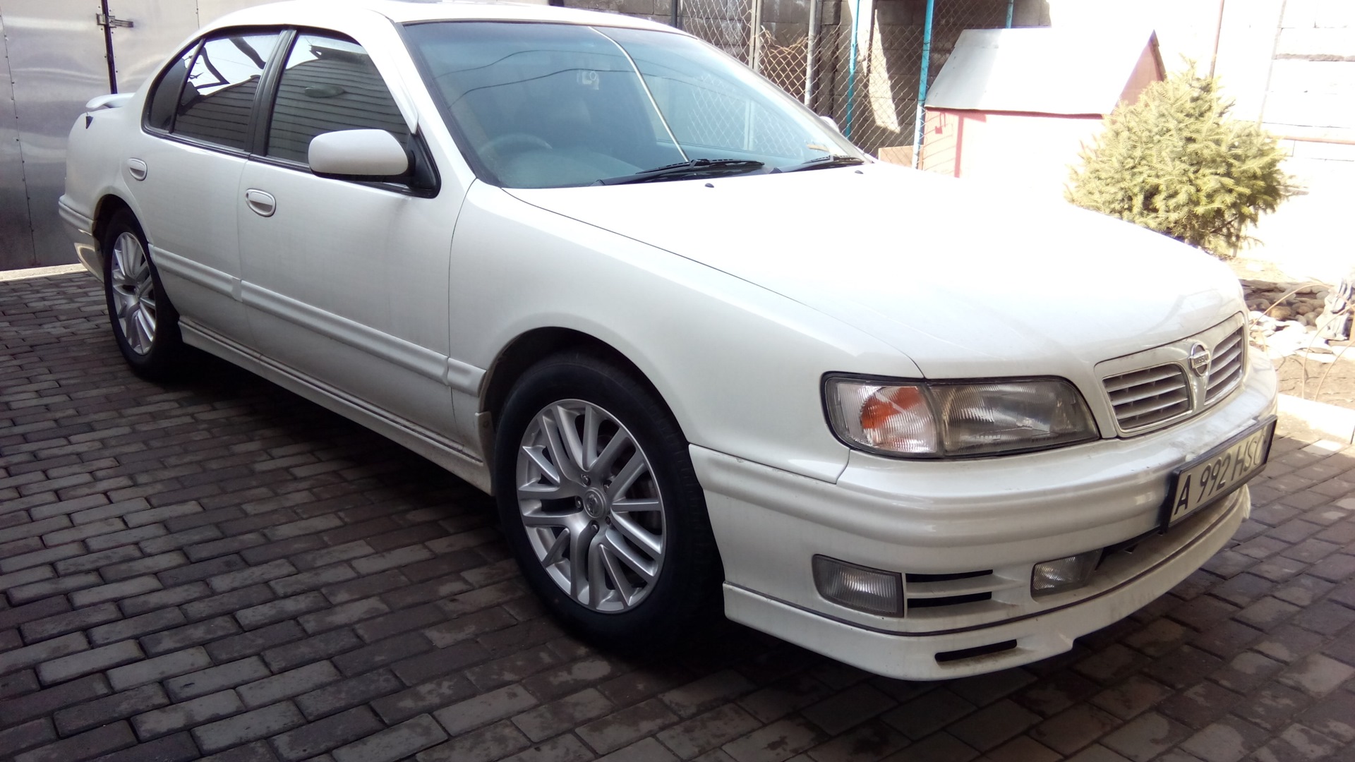 Колеса алматы. Ниссан Цефиро 95. Ниссан Цефиро 95 года. Nissan Cefiro a30. Nissan Cefiro a32.