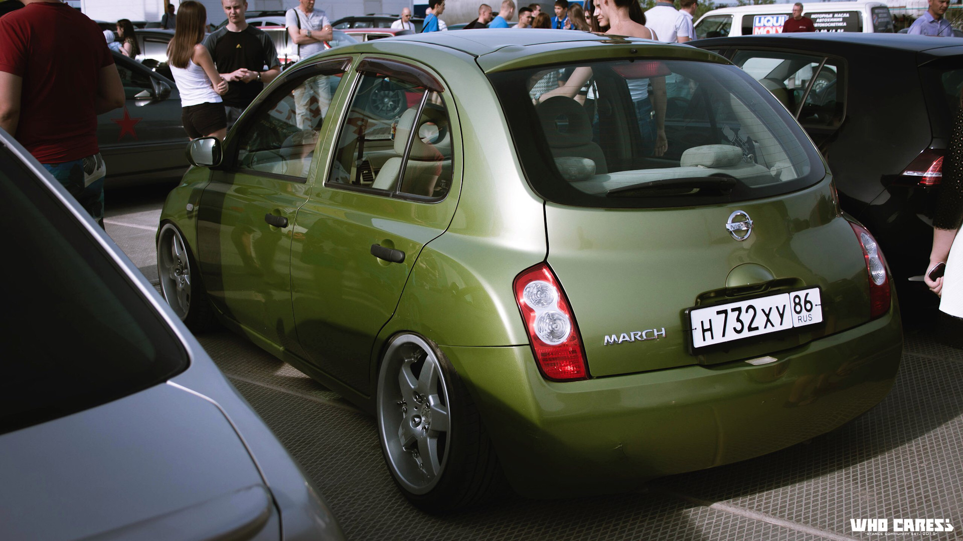 Красноярск марч. Nissan March k12. Nissan March k12 купе. Nissan March k13 stance. Nissan March Green.