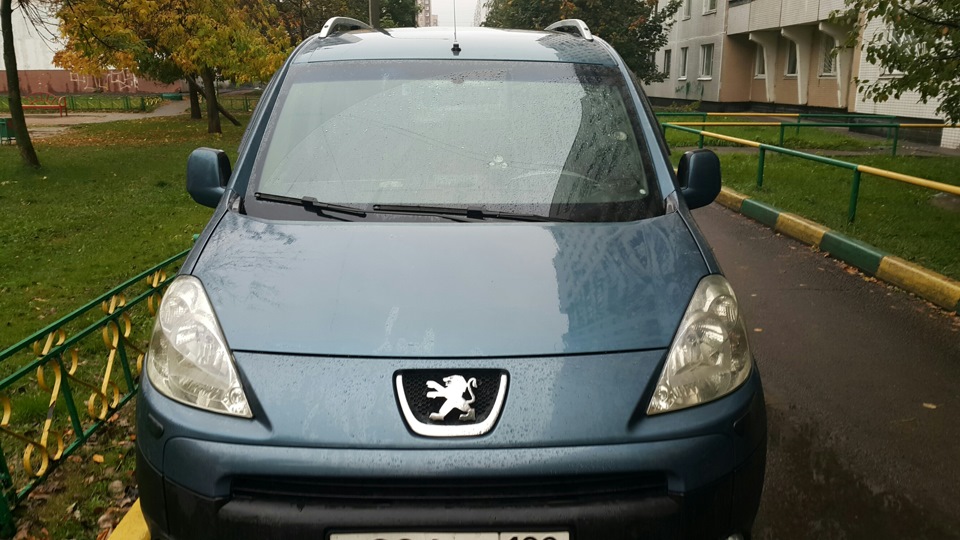 №40 Починить магнитолу, ободрать полиэтилен с запаски, и чуть-чуть ...