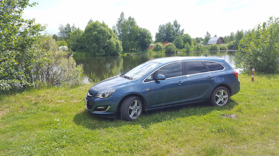 Opel Astra <<Весёлый вагон>>