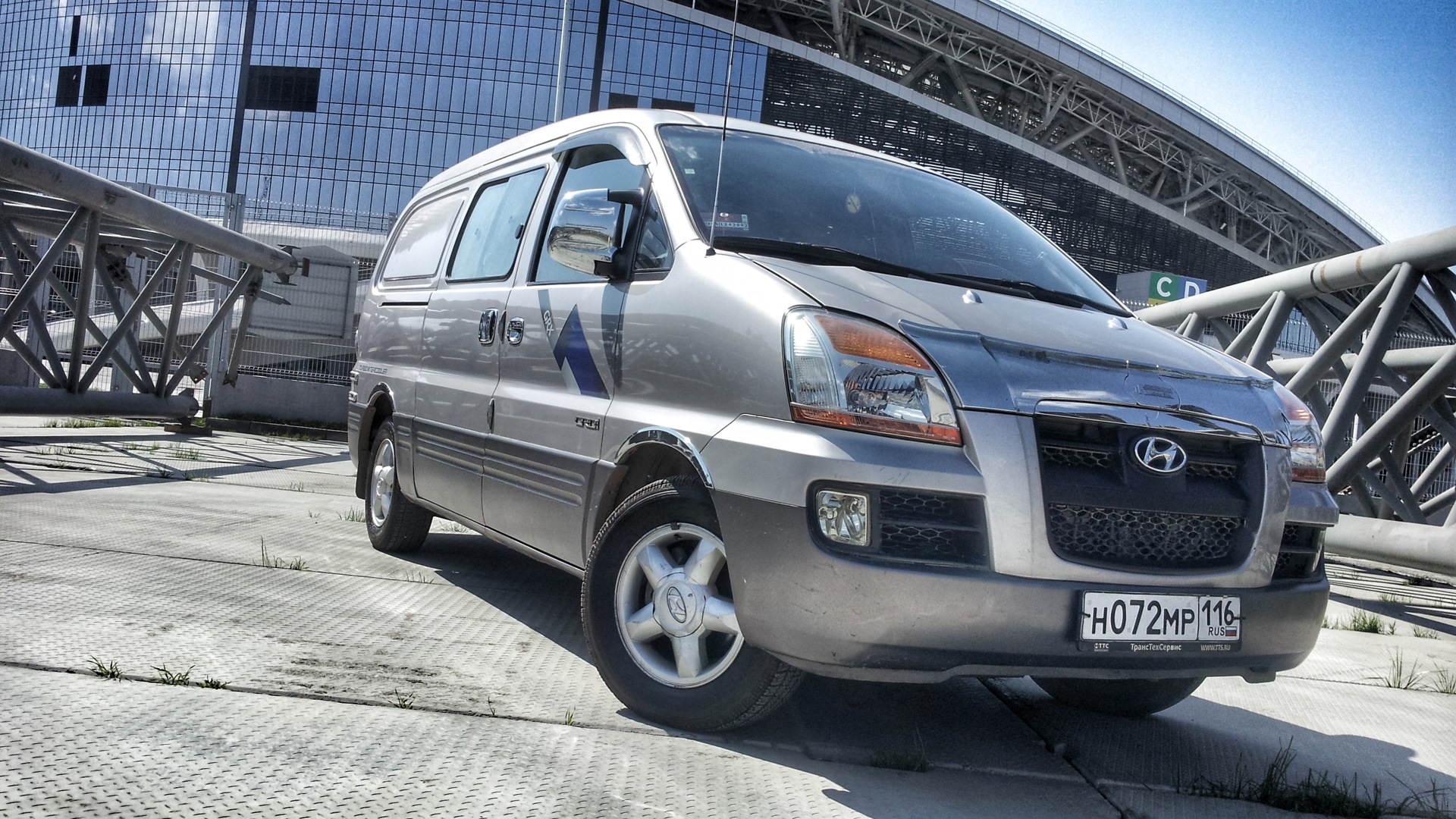 Hyundai Starex (1G) 2.5 дизельный 2005 | серый на DRIVE2