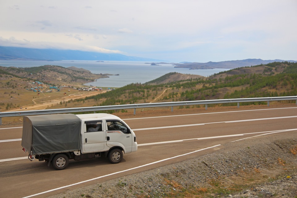 На очередном подъеме на вершину появляется Байкал — KIA Bongo (4G)