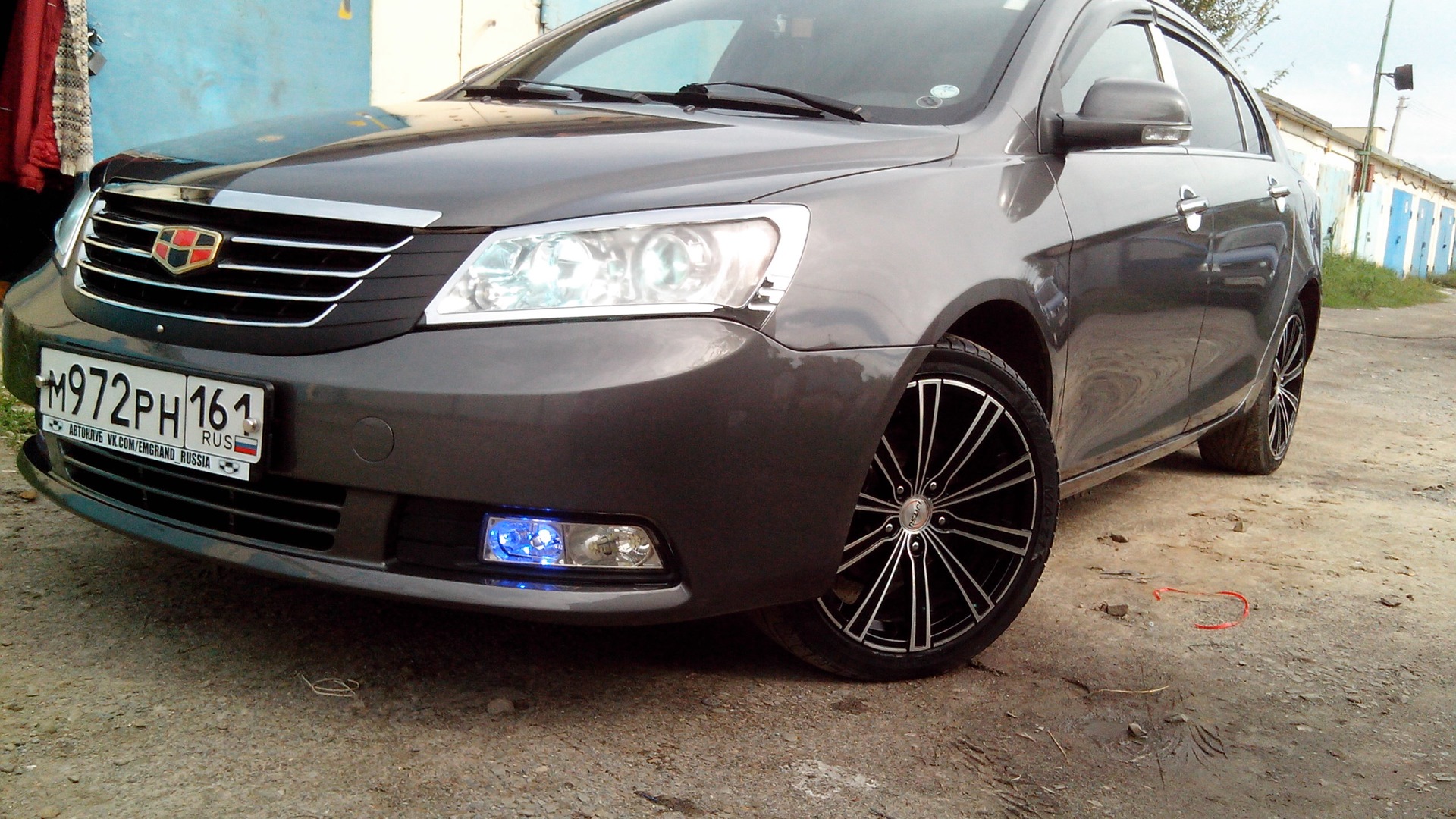 Geely Emgrand EC7 FE-1 1.8 бензиновый 2012 | 1,8 Стандарт на DRIVE2