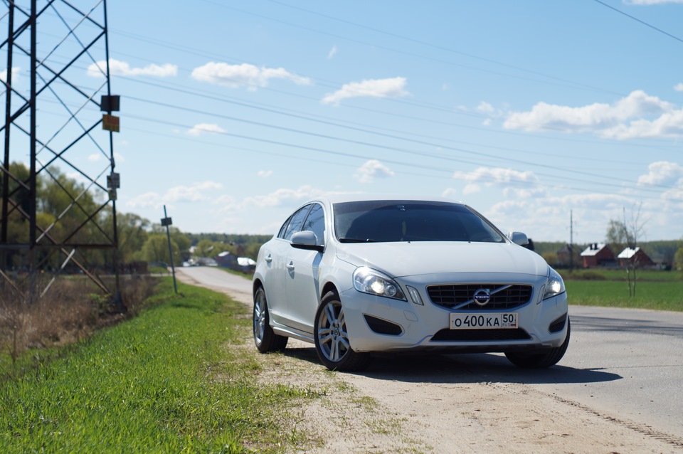 Volvo s60 2012 РІ С‚РµРјРЅРѕС‚Рµ