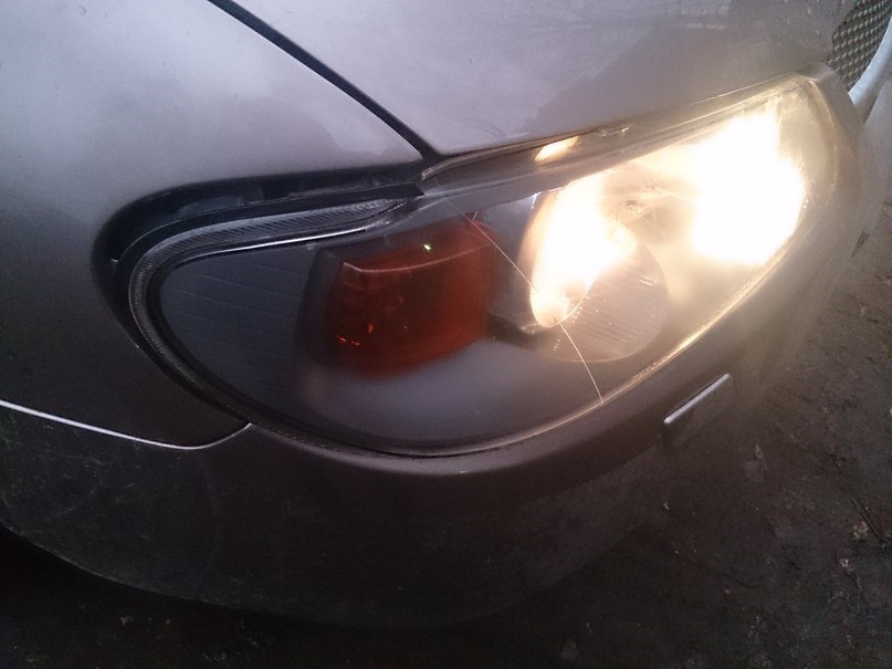 Передние фары — Nissan Almera II (N16), 1,5 л., 2004 года | своими ...