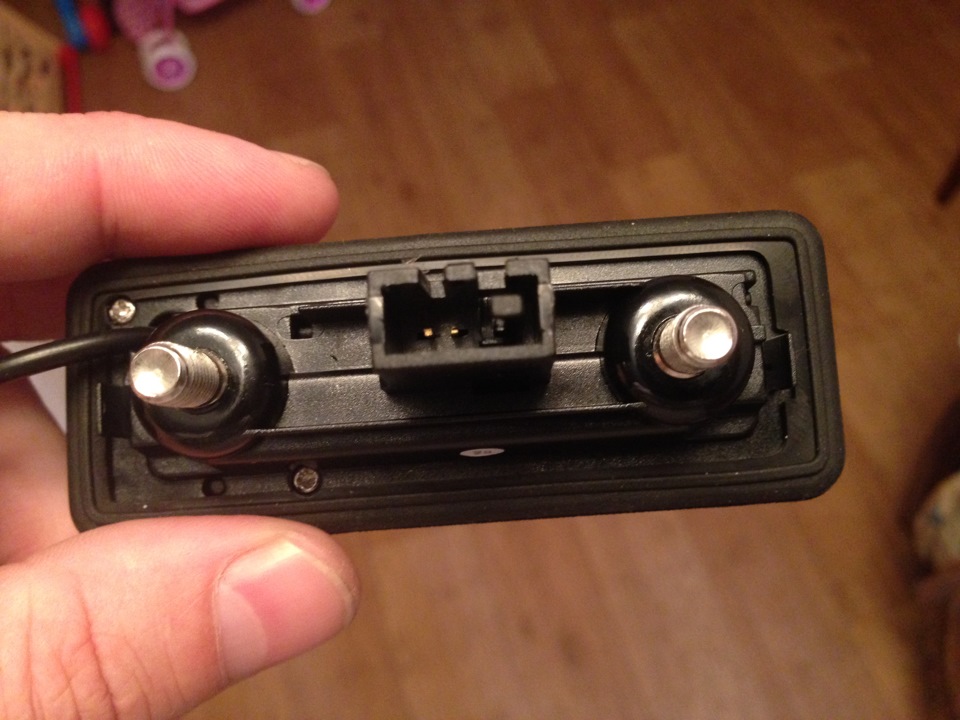 Камера+кнопка — Skoda Octavia A5 Mk2