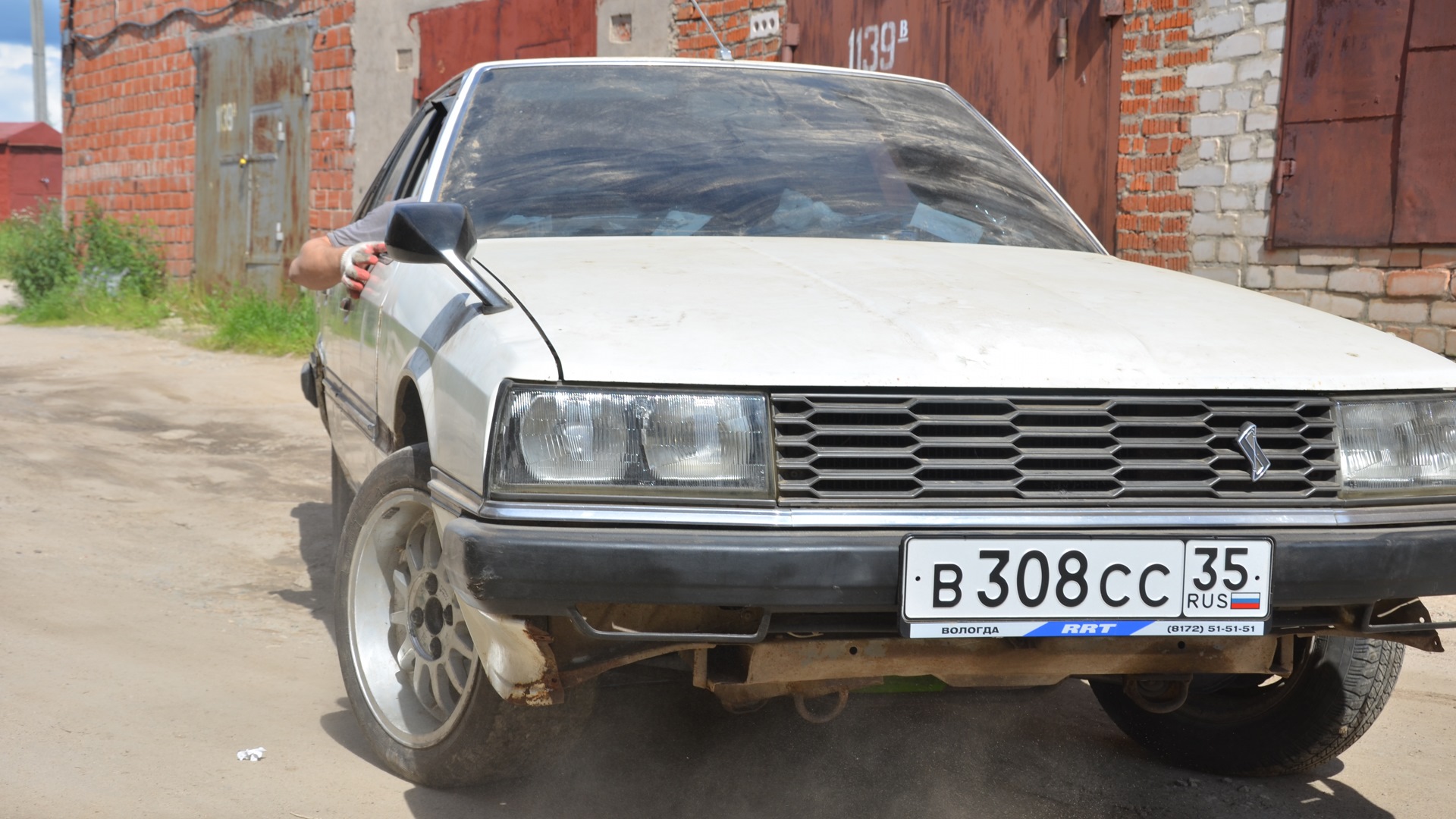 Nissan Skyline (R30) 1.8 бензиновый 1981 | на DRIVE2