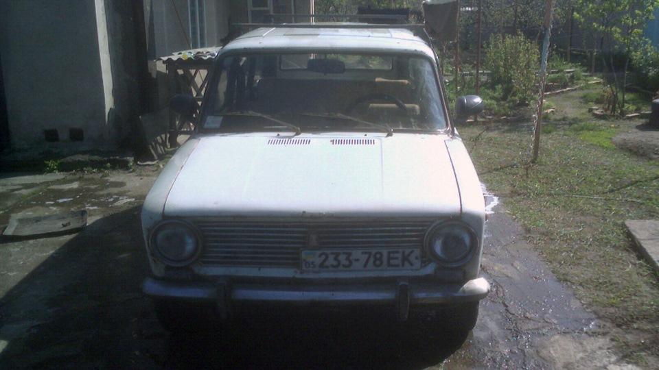 Lada 2102