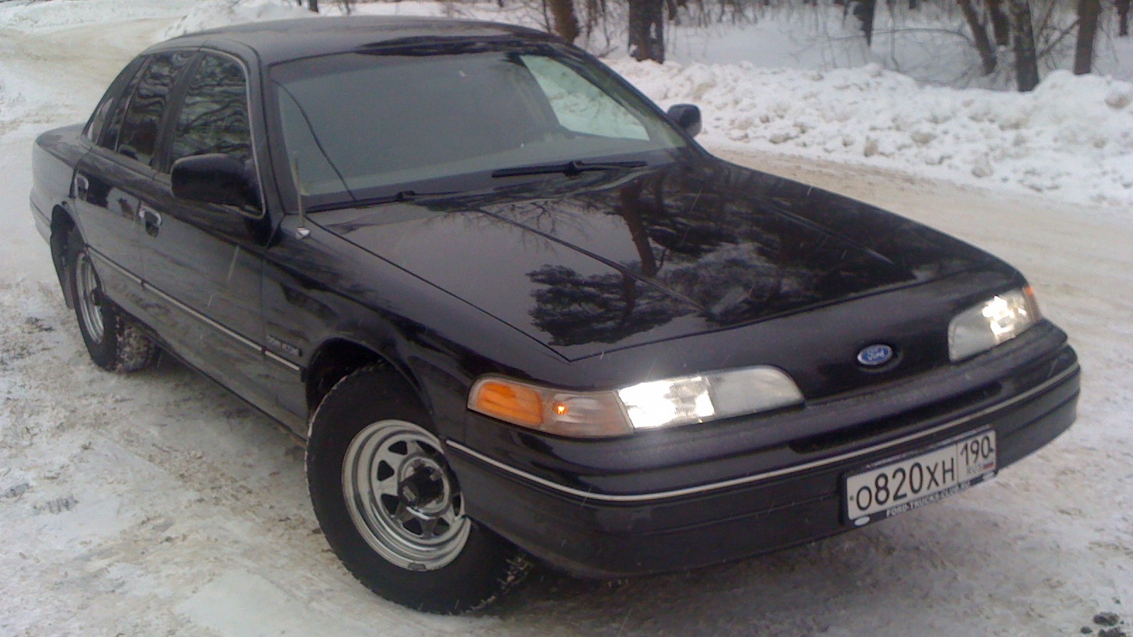 Ford Crown Victoria 4.6 бензиновый 1992 | Королева Виктория на DRIVE2