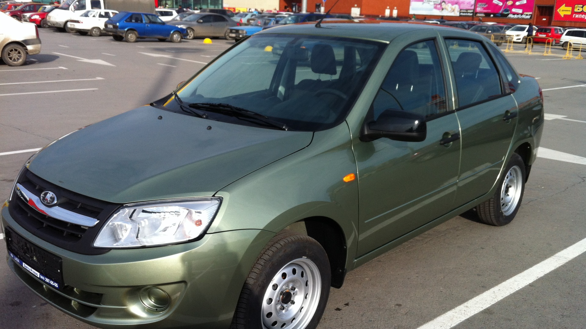 Lada Гранта 1.6 бензиновый 2013 | Фисташка на DRIVE2