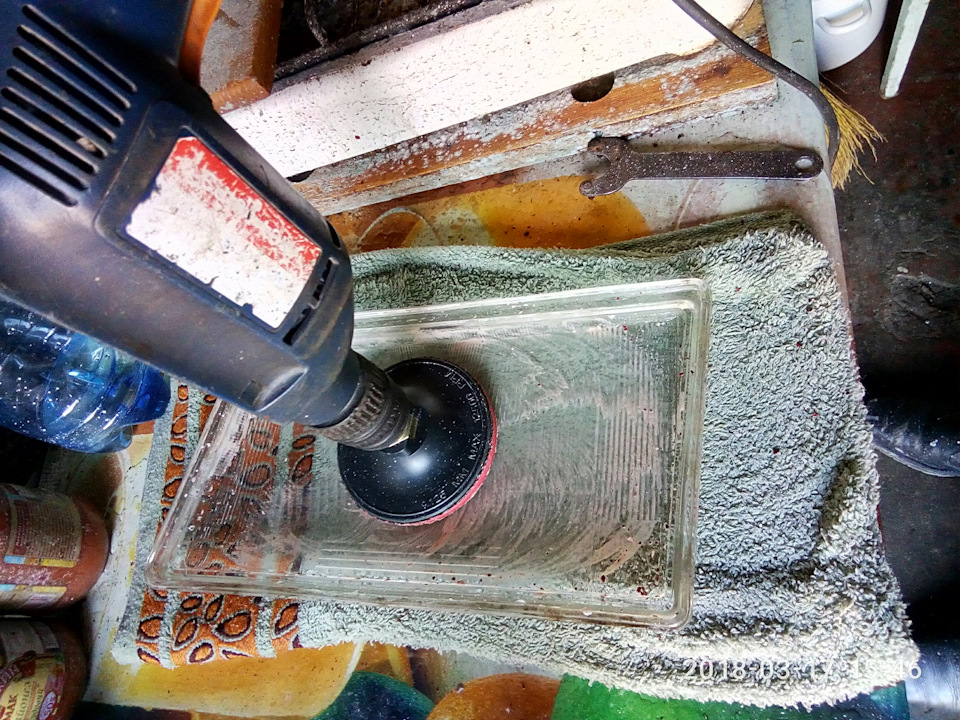 Шлифовка стекла фары.Попытка＃1 — Lada 21093, 1,5 л, 1998 года | тюнинг ...