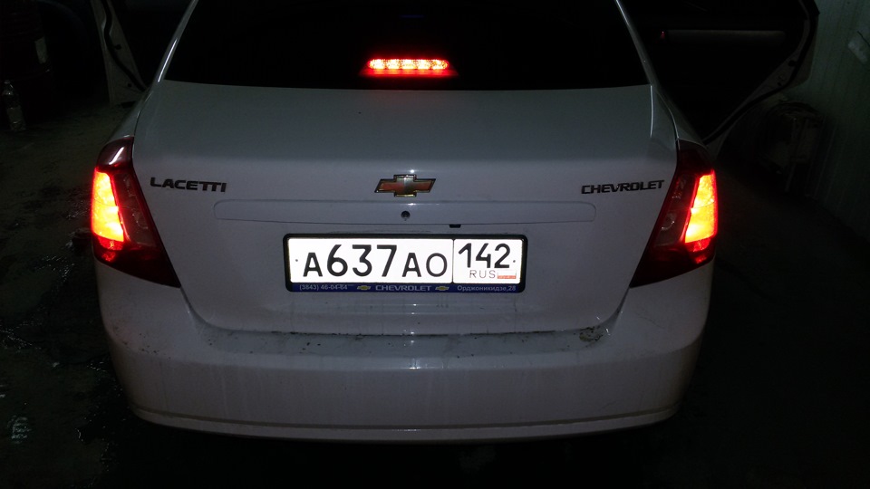 "Длинные стоп-сигналы" — Chevrolet Lacetti Sedan, 1,6 л, 2011 года ...