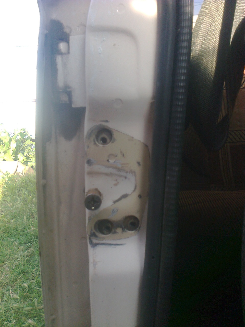 Установка бесшумных замков — Lada 21063, 1,3 л, 1982 года | тюнинг | DRIVE2