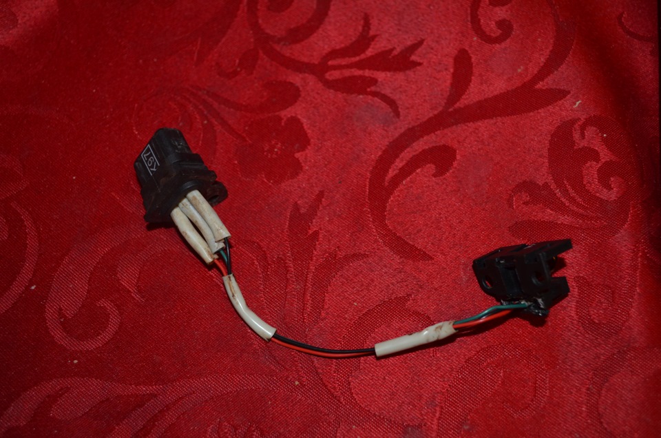 Датчик спидометра опель фронтера а спорт. Датчик скорости опель монтерей 3. Датчик кадет. 6. 6 датчик скорости.