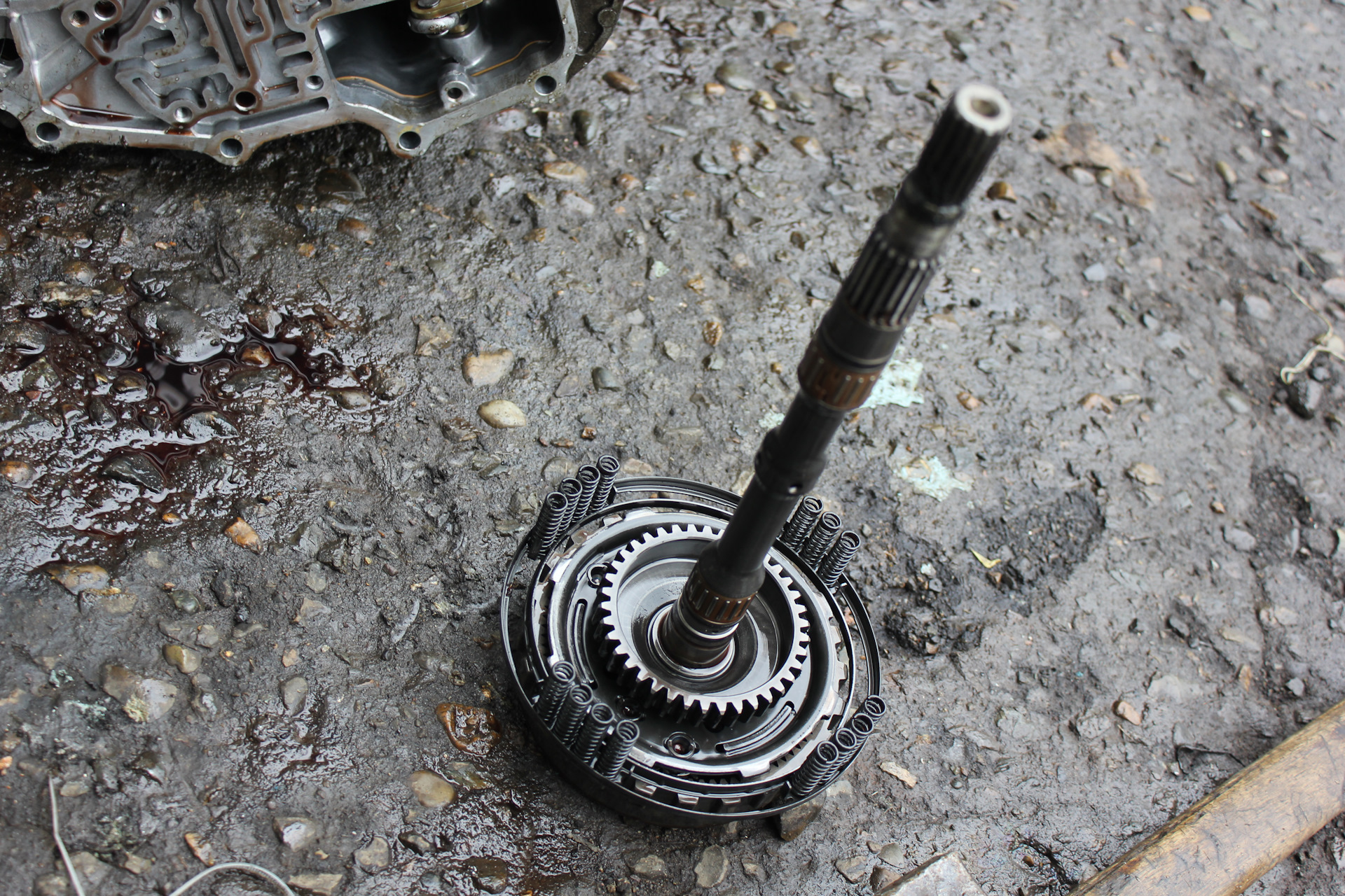 Задняя передача на вариаторе. Первичный вал forward Clutch вариатора. Meka-1042255 вариатор. Первичный вал Хонда мотоцикл. Шестерня задней передачи Honda HR-V.