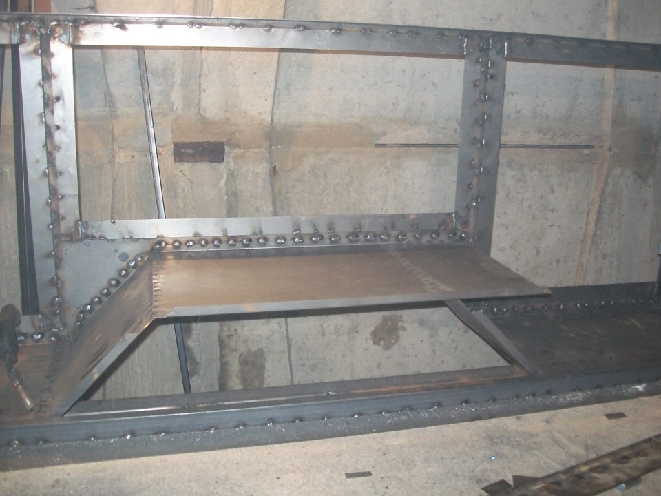 Уже установленная и приваренная — Jeep Cherokee (XJ)