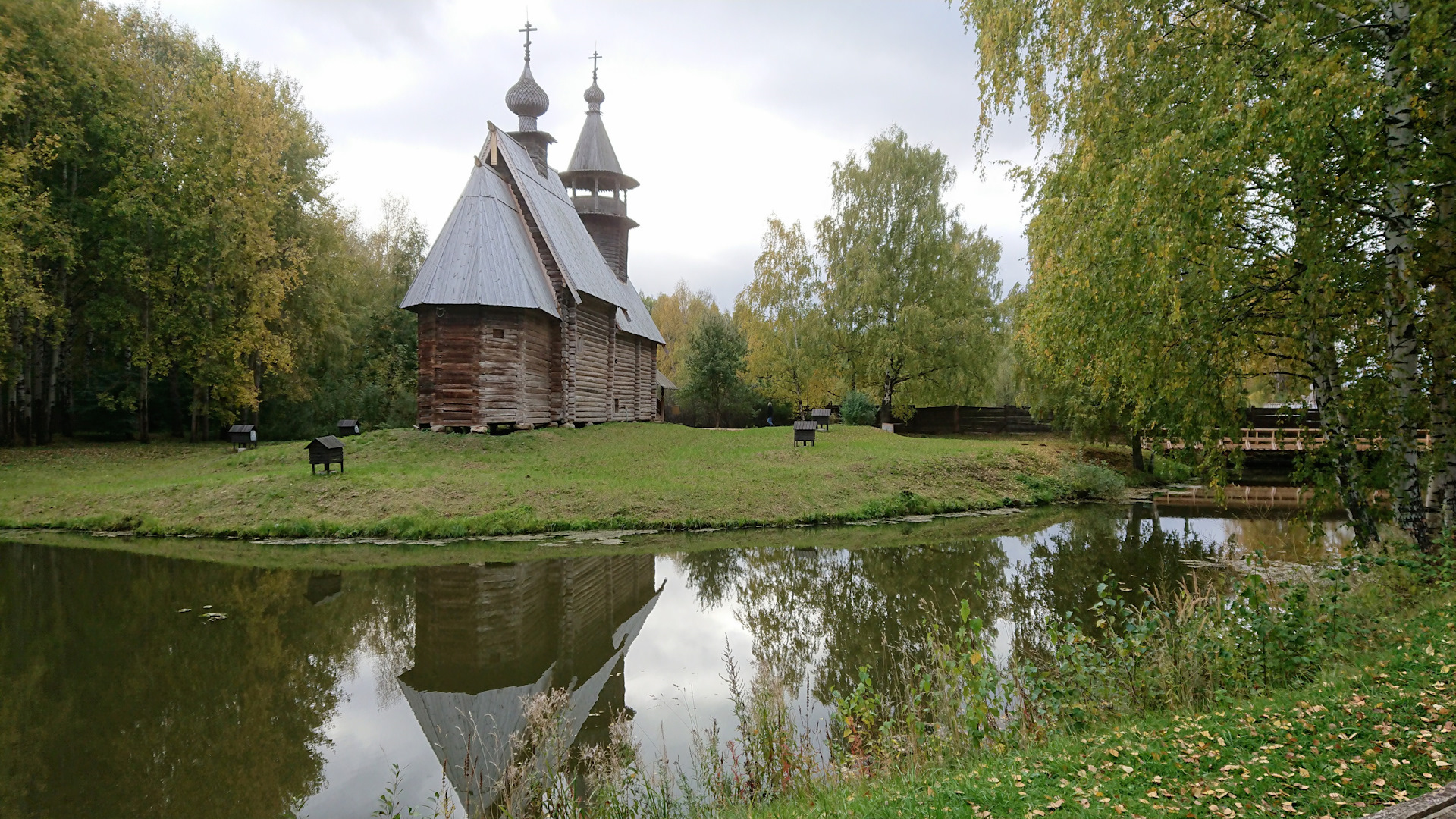 Сайт храм деревня. Кострома древняя Русь. Кострома древнерусский город. Деревенская Церковь. Деревянная Церковь в деревне.