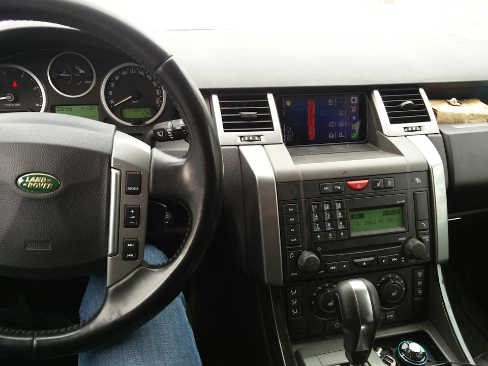 Планшет в центральное место — Land Rover Discovery III, 2,7 л, 2008 ...