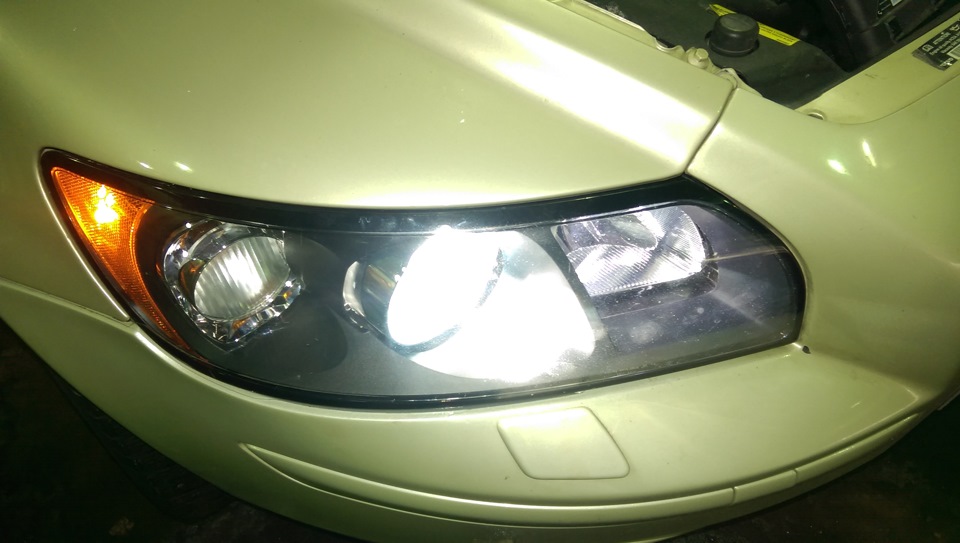 Реставрация фары — Volvo S40 (2G), 2,4 л, 2005 года | поломка | DRIVE2