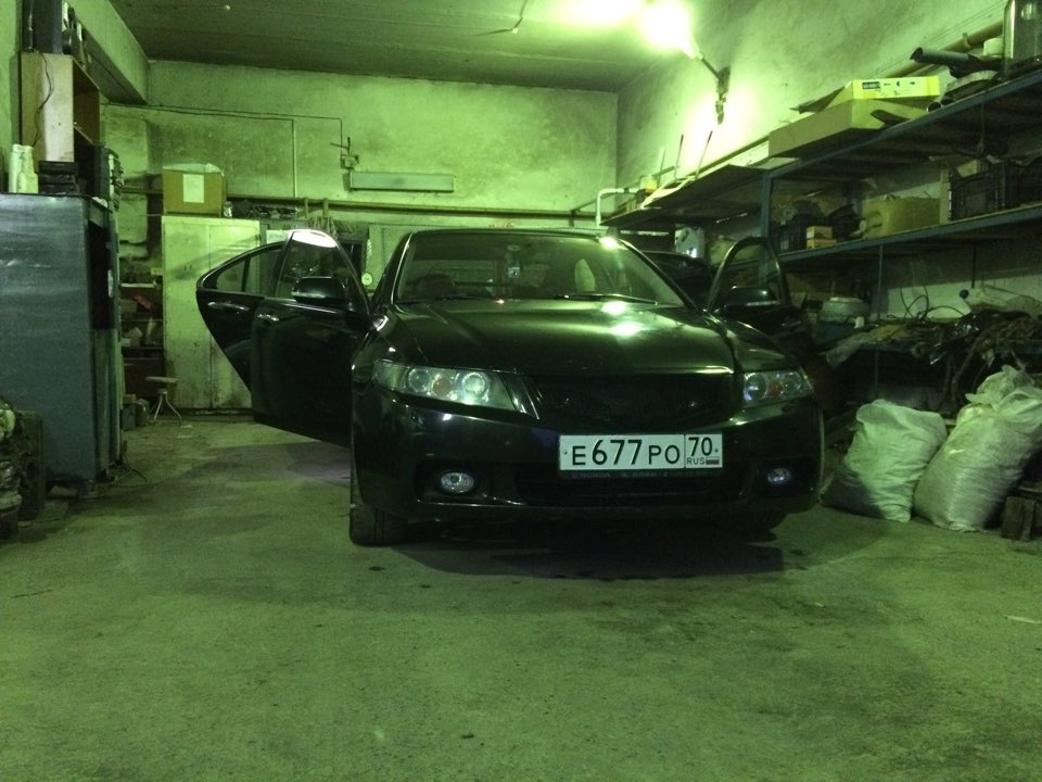 Замена колодок — Honda Accord (7G), 2,4 л, 2004 года | расходники | DRIVE2