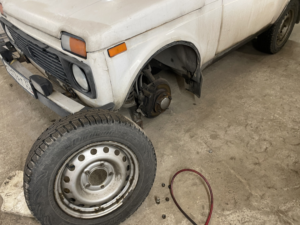 зимние колёса — Chevrolet Niva (1G), 1,7 л, 2006 года | шины | DRIVE2
