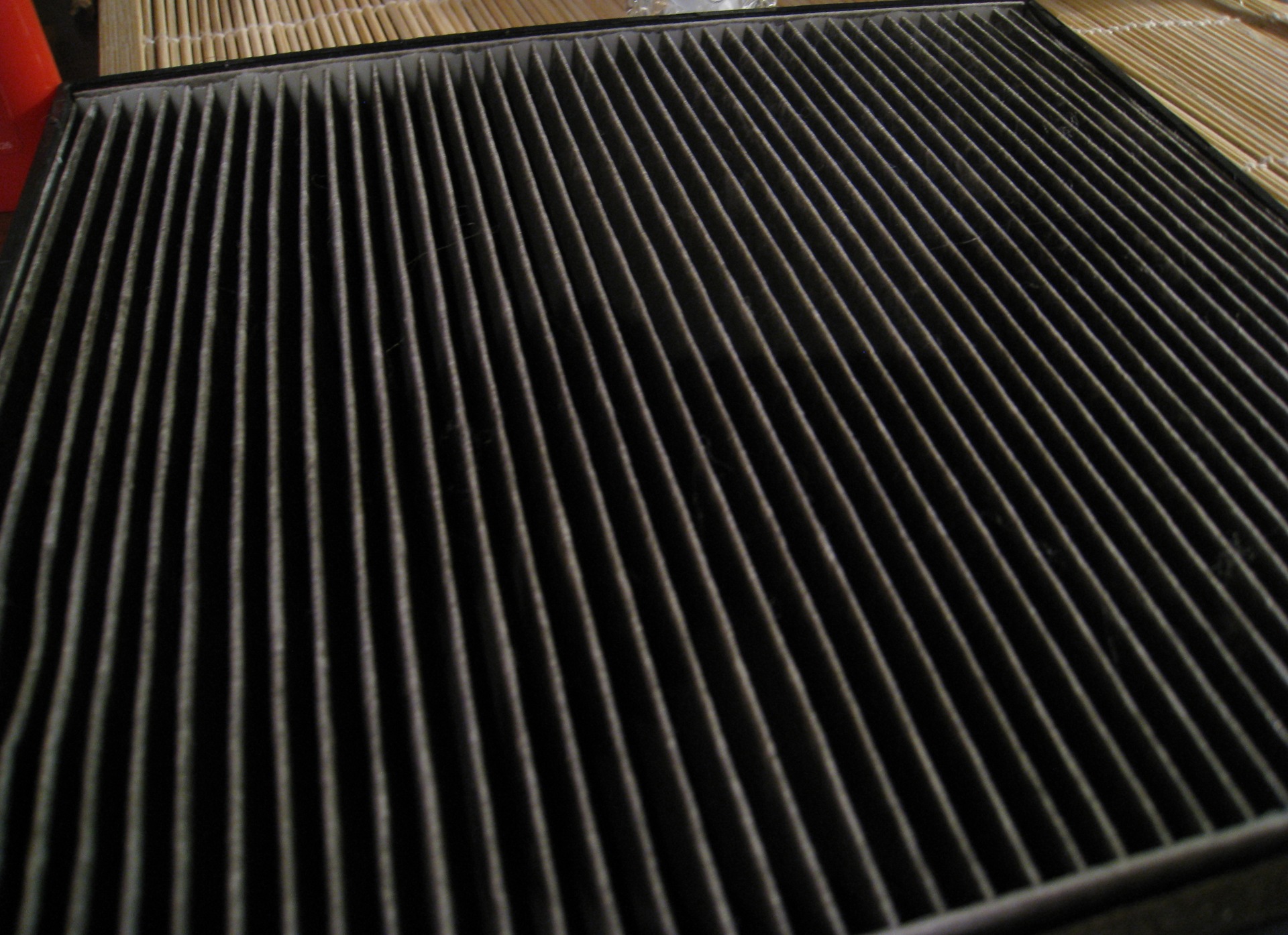 d1e1408s 960 можно ли пылесосить салонный фильтр