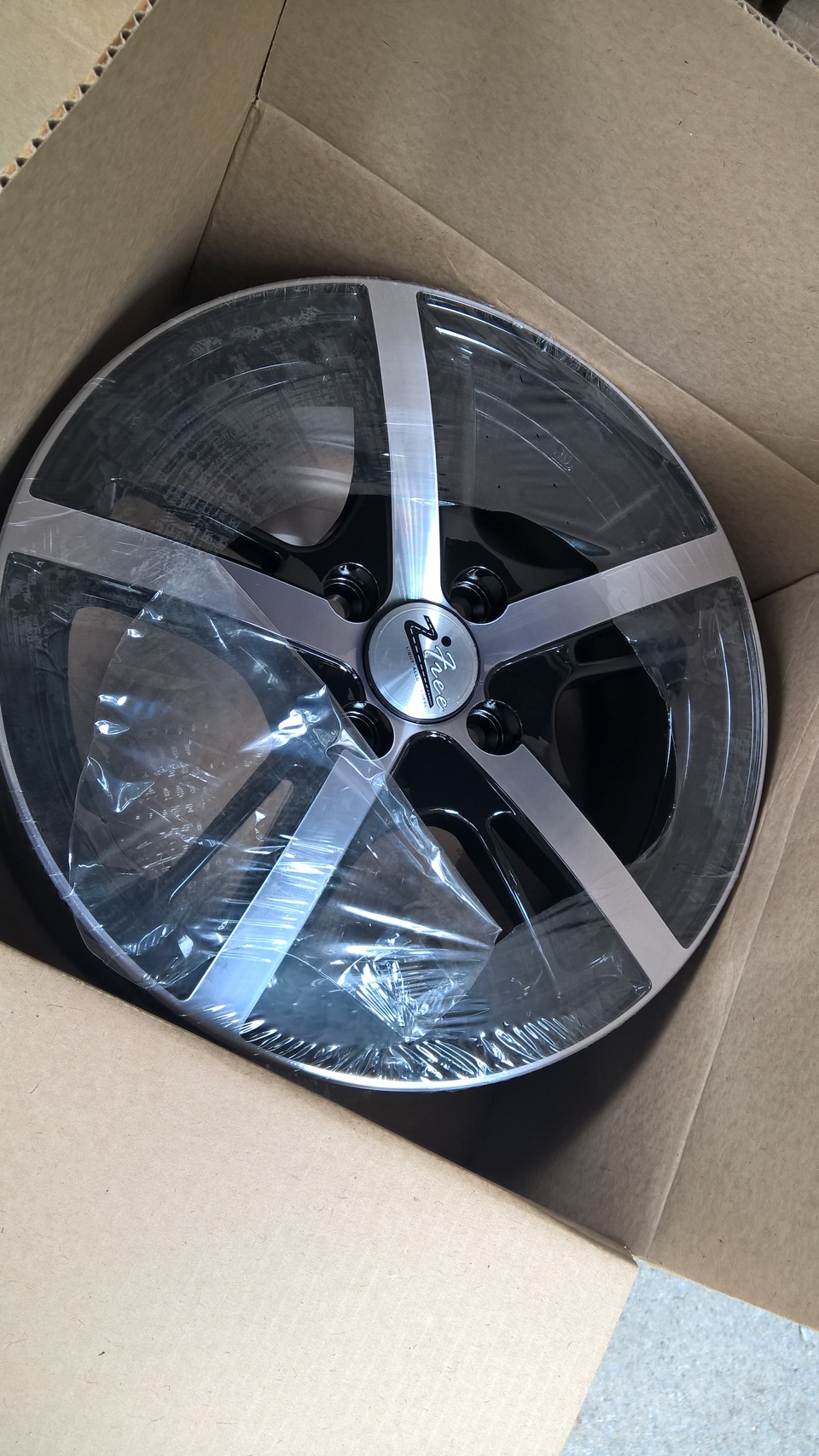 диски R15 — Hyundai Solaris (1G), 1,4 л, 2015 года | колёсные диски ...
