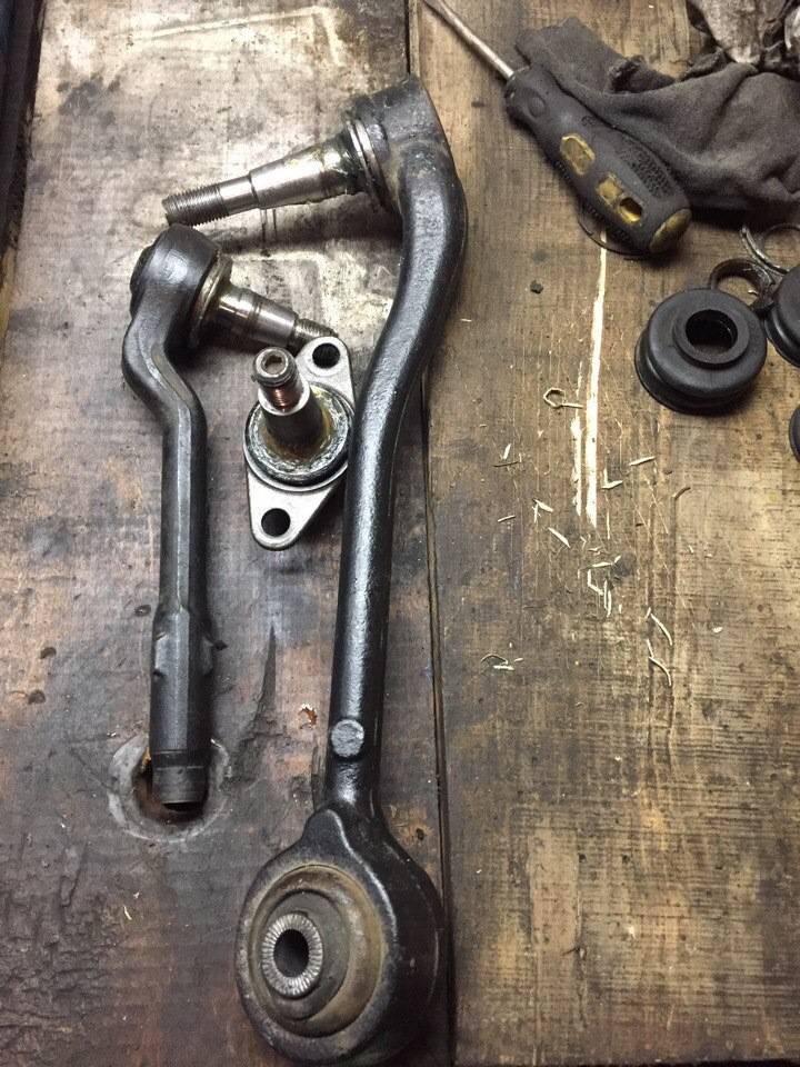 Реставрация передней подвески и регулировка рейки — BMW X5 (E53), 3 л ...