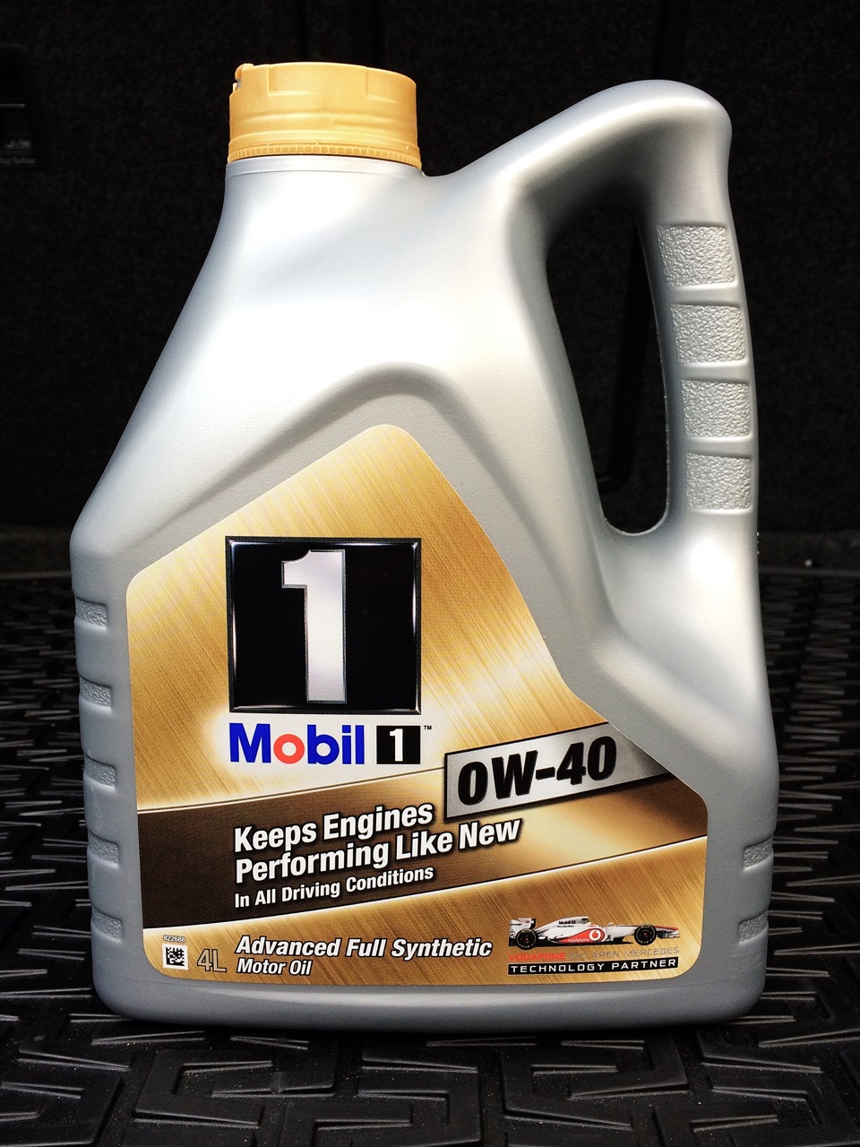 Mobil 1 0w 40. Mobil 1 0w-40 Ultimate Performance. Mobil 1 Advanced Full Synthetic 0w-40.