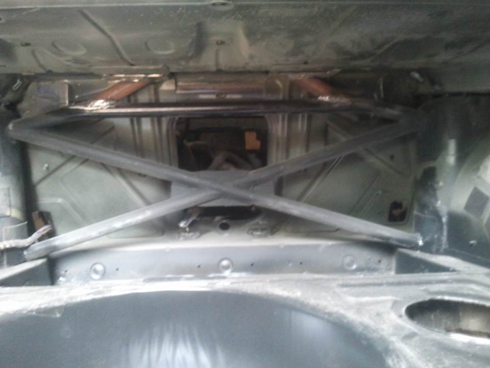 Perednie Vinty Bmw 5 Series 5 0 L 1993 Goda Na Drive2