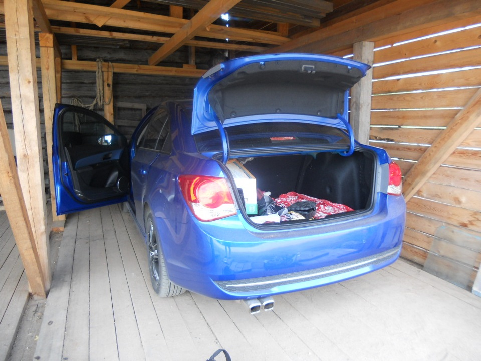 …затонировал задние фонари — Chevrolet Cruze (1G), 1,6 л, 2011 года ...