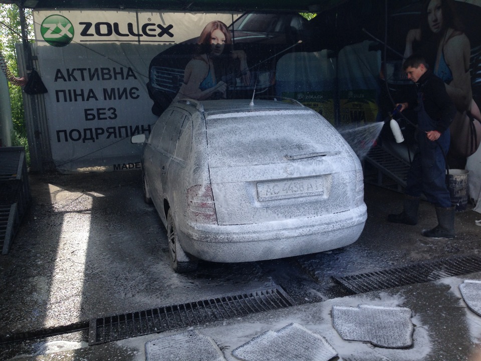 Первая генеральная мойка + полировка фар и капота — Skoda Fabia Combi ...
