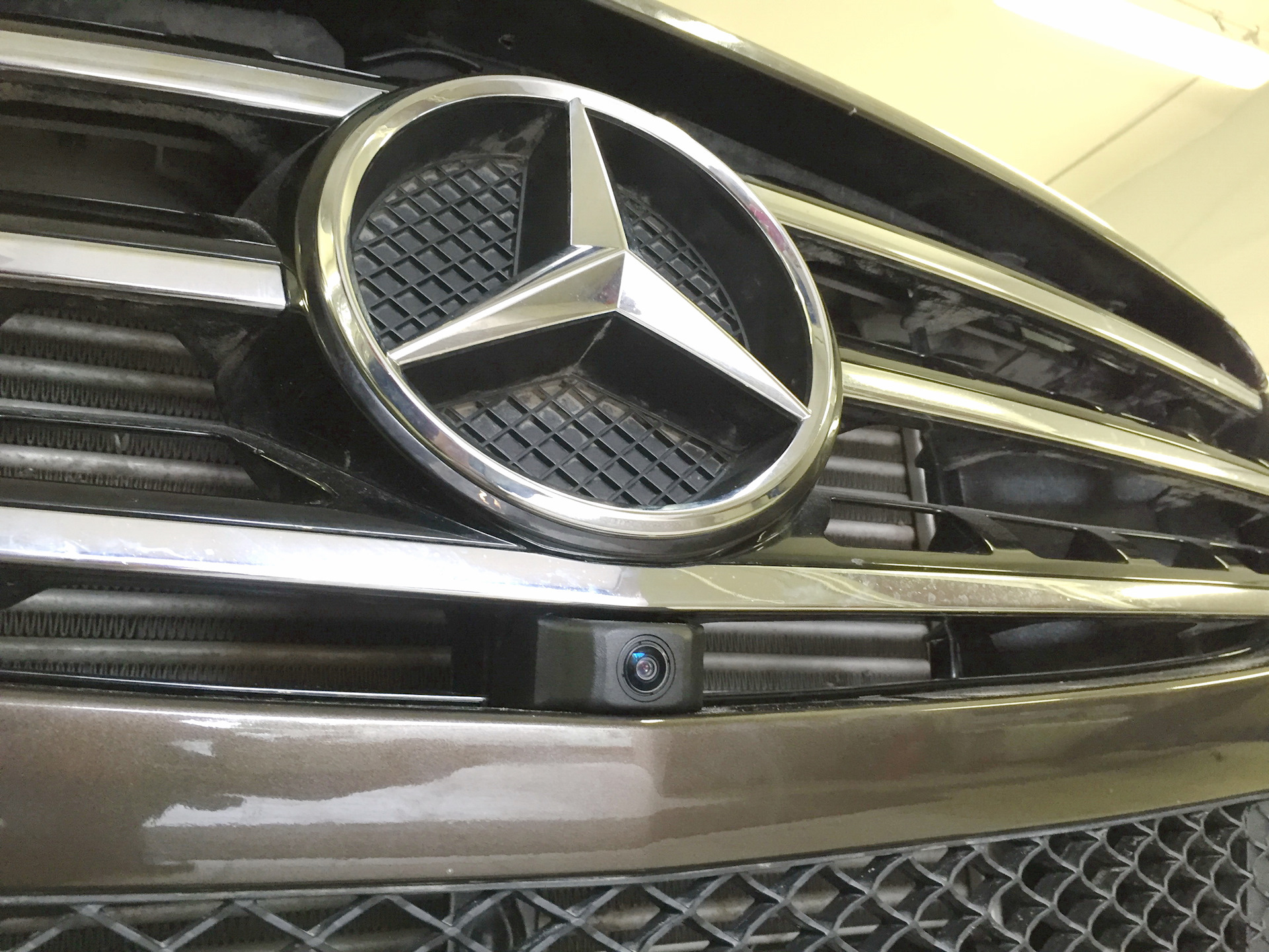 Расширяем области видимости: установка камер парковки - Hyundai Solaris, 2011 го