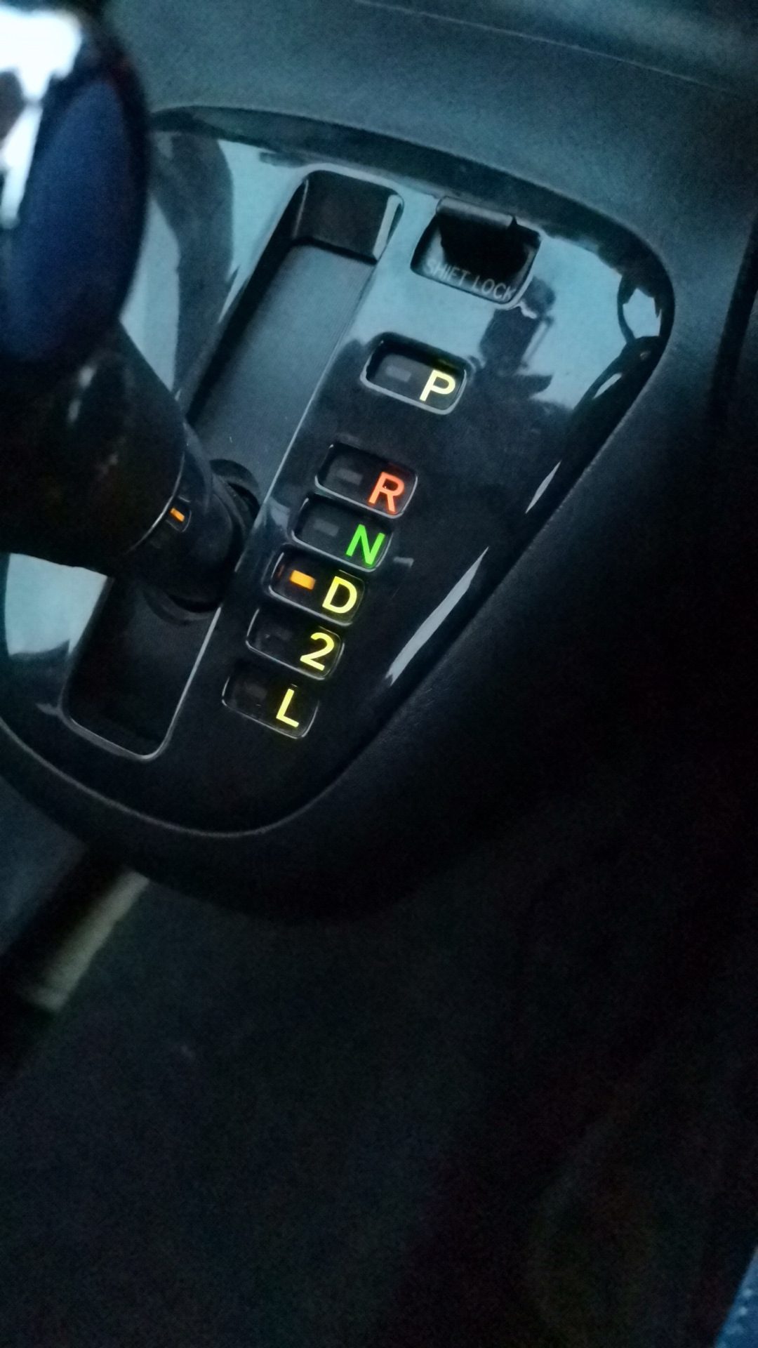 Подсветка селектора АКПП — Toyota Corolla Spacio (E121), 1,8 л, 2002 ...