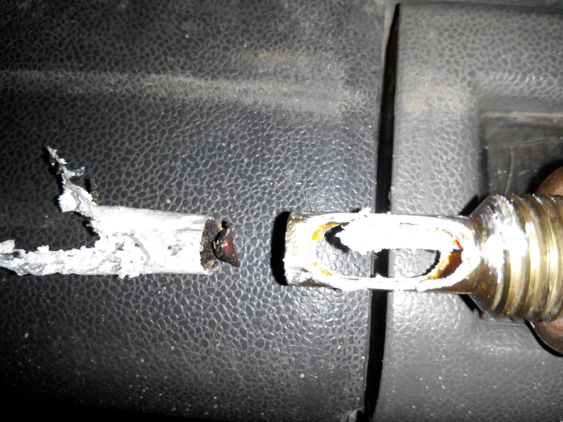 Датчик всасываемого воздуха из датчика температуры двигателя на ООА ...