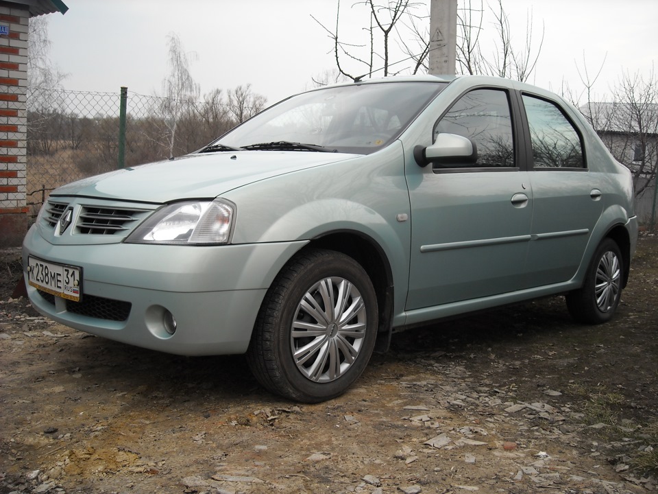 Веерные форсунки стеклоомывателя на Логан — Renault Logan (1G), 1,6 л ...