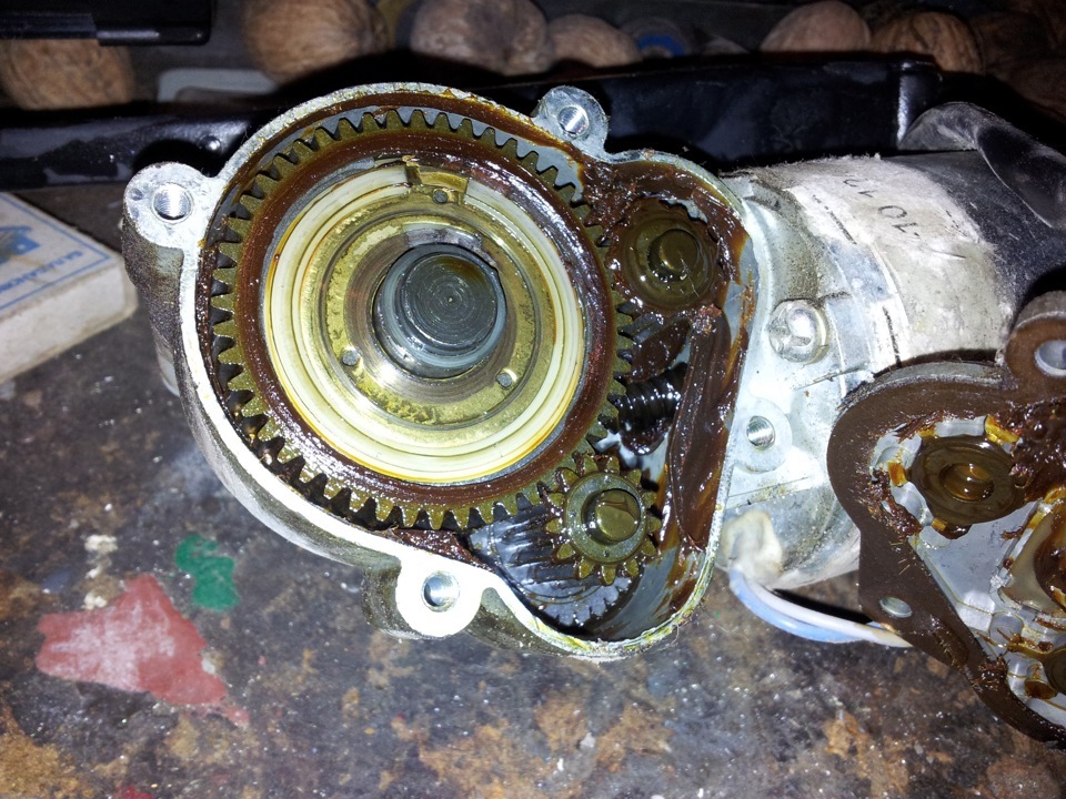 41. Ремонт моторчика стеклоочистителя. попытка 1 - Lada Калина седан, 1,4 л, 200