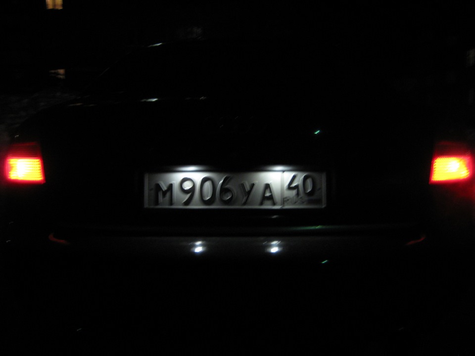 Подсветка номера — Audi A6 (C5), 2,7 л, 2003 года | тюнинг | DRIVE2