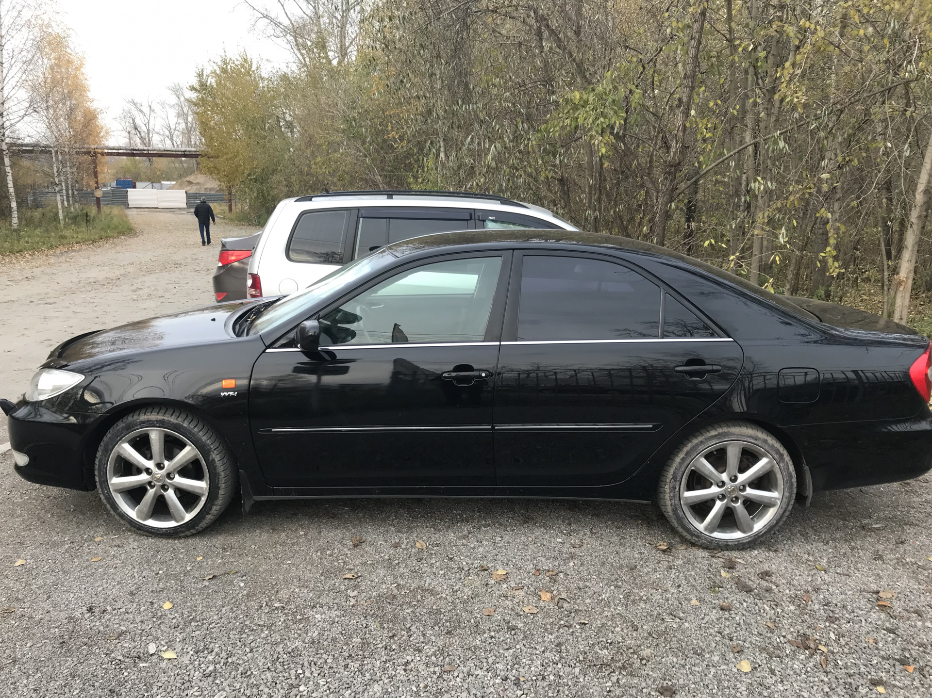 Камри 30 на 17 колесах. 4. Камри 30 драйв. Toyota camry 30 r17. Камри 30 золотистая.