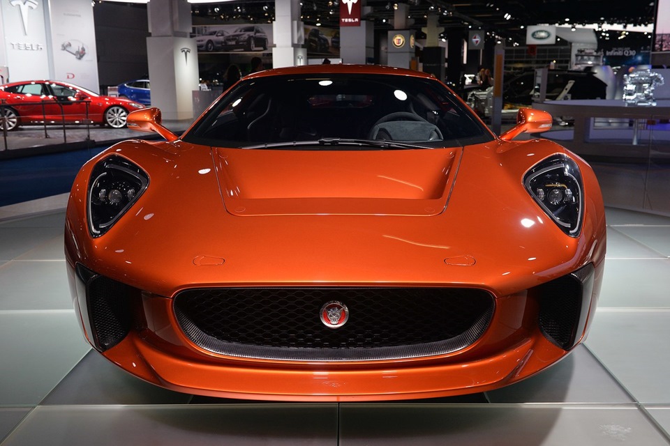 Jaguar c x75