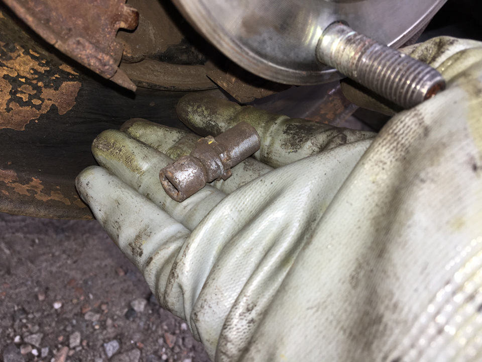 а вот и он! — KIA Sorento (2G)